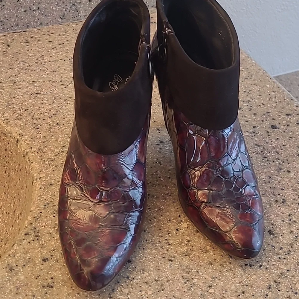 Booties Donald J Pliner Brown croco - Picture 2 of 6